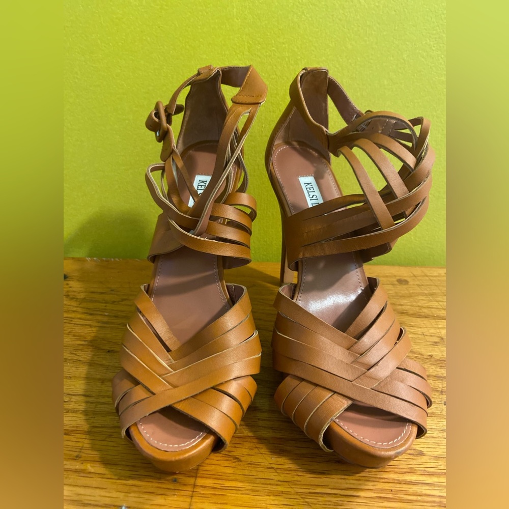 Kelssi Dagger heels